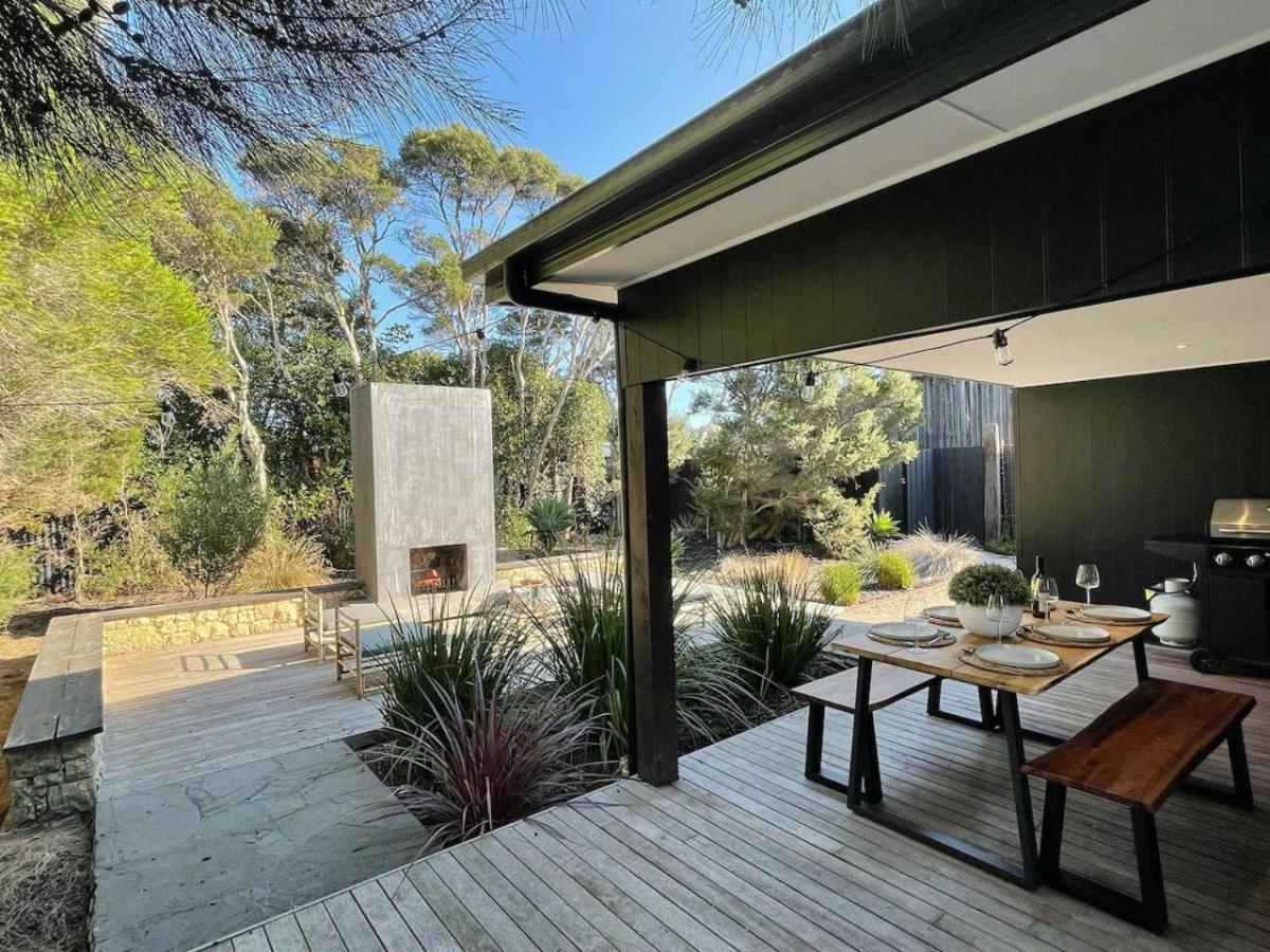 Stylish Cape Beach House Cape Woolamai Exterior photo